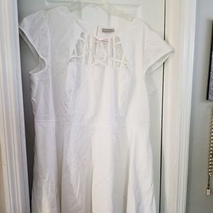 Eshakti White Dress